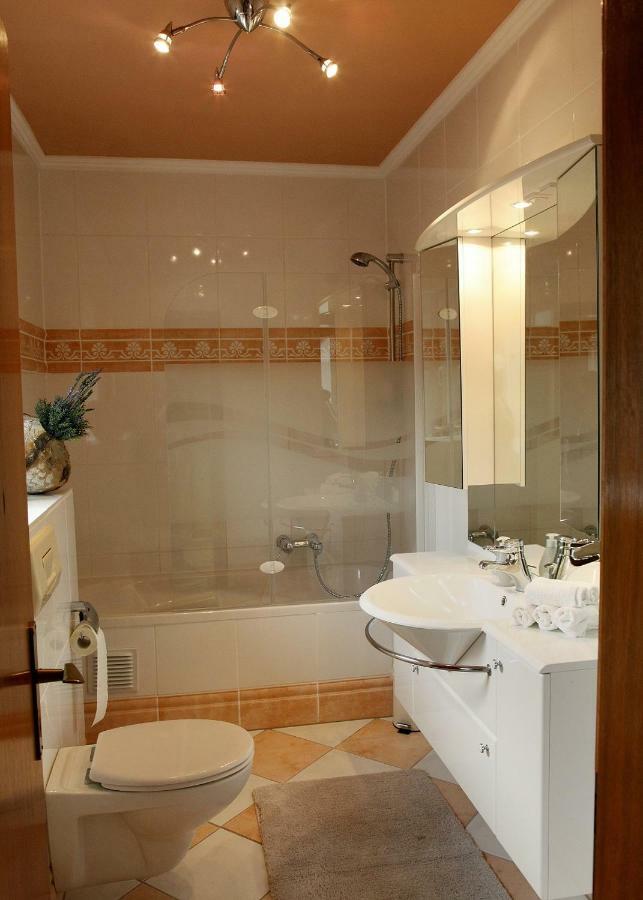Inn66 Sundern Bagian luar foto